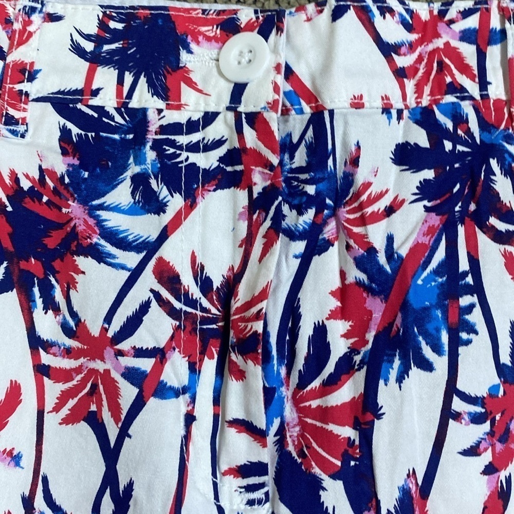 Caribbean Joe & Co Palm Tree Print Shorts Lightweight Cotton Spandex Sz 12 NWT - Picture 3 of 7